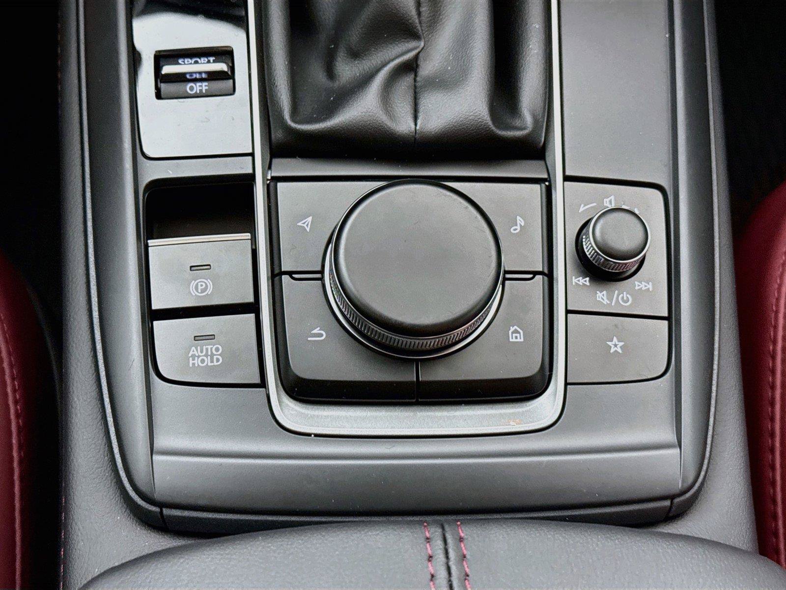 Certified 2026 MAZDA CX-30 AWD 2.5 S image 28
