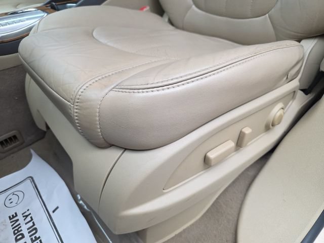 Used 2012 Buick Enclave Leather FWD image 29