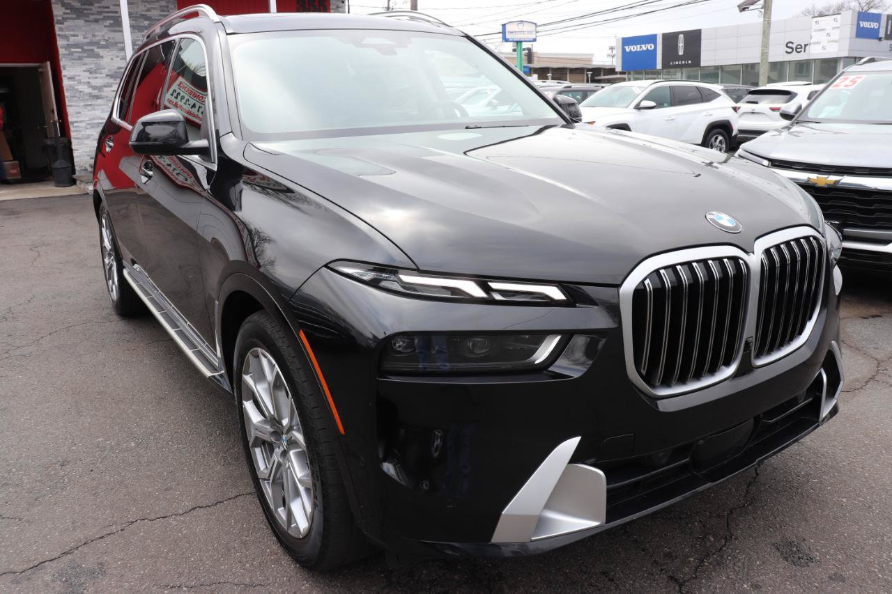 Used 2025 BMW X7 xDrive40i AWD/4WD image 7