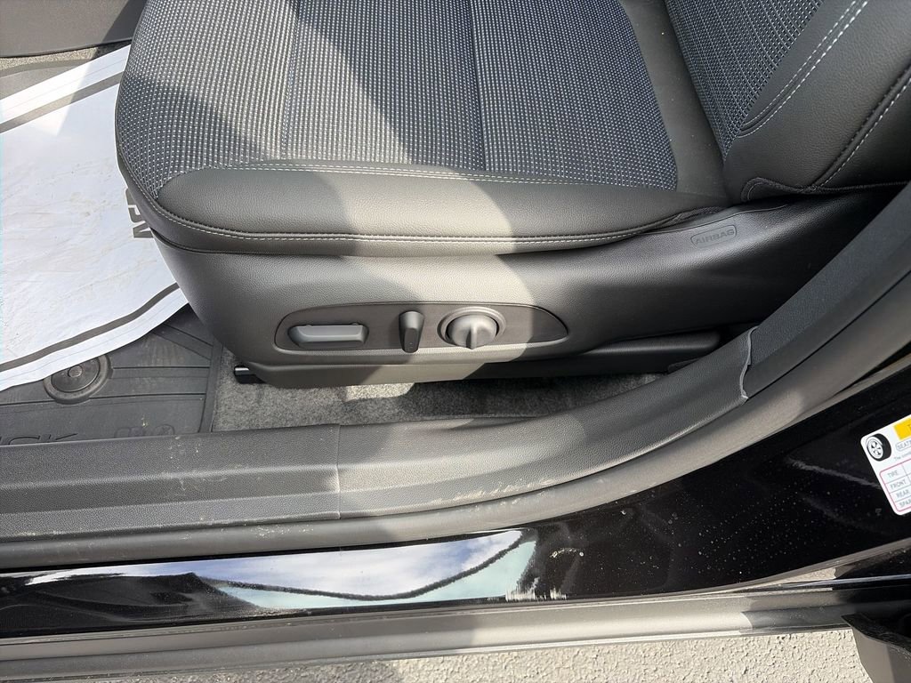 New 2026 Buick Envista Preferred w/ Convenience I Package image 18