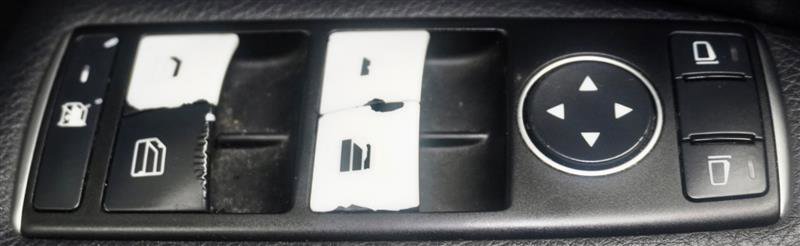 Used 2015 Mercedes-Benz CLA 250 image 36