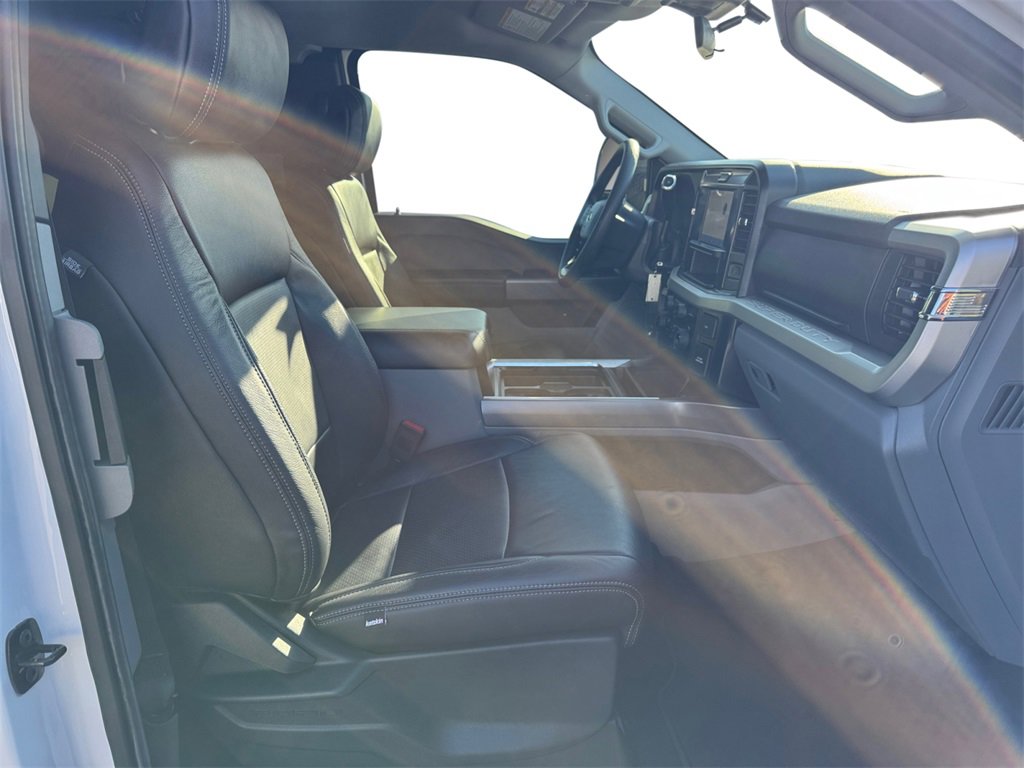 Used 2025 Ford F250 XLT image 15