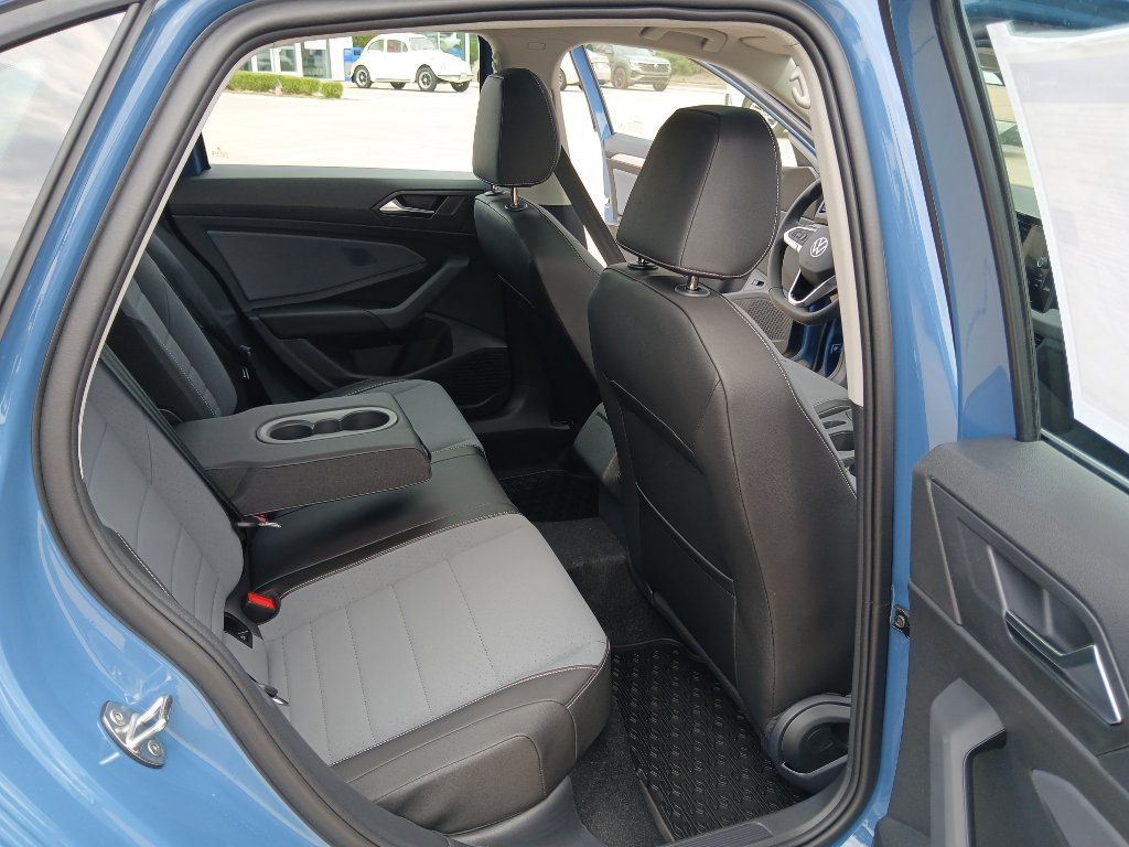 New 2027 Volkswagen Jetta SE FWD image 22