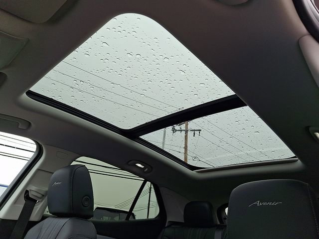 New 2026 Buick Envision Avenir image 16