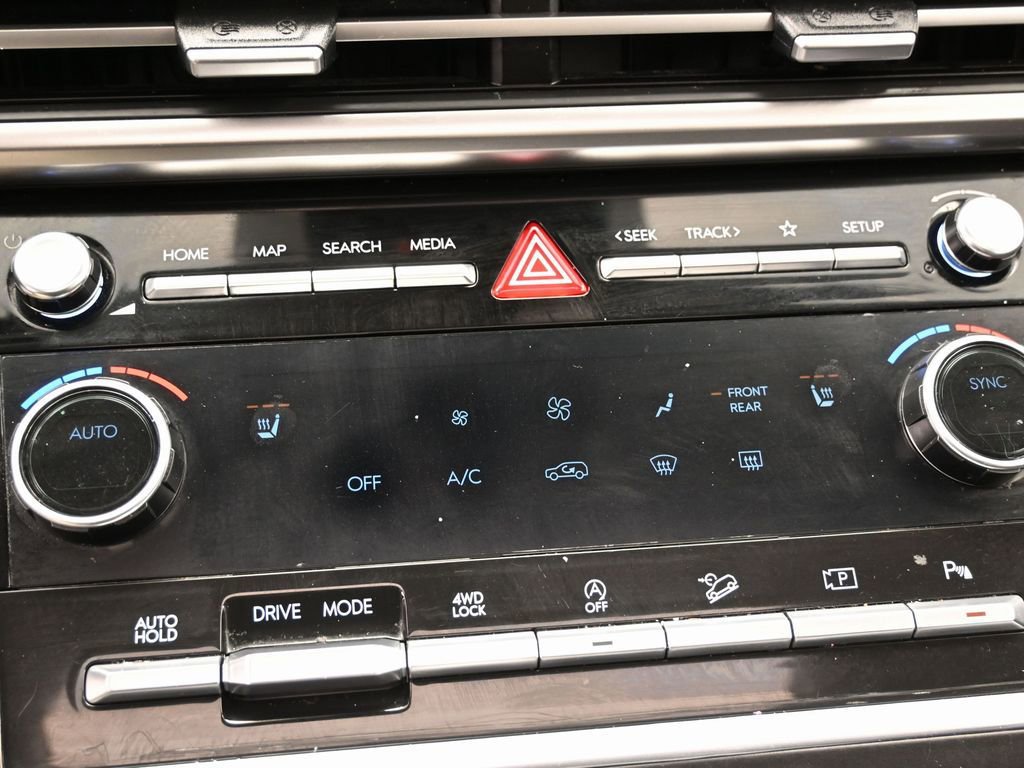 Used 2024 Hyundai Santa Fe XRT AWD/4WD image 30