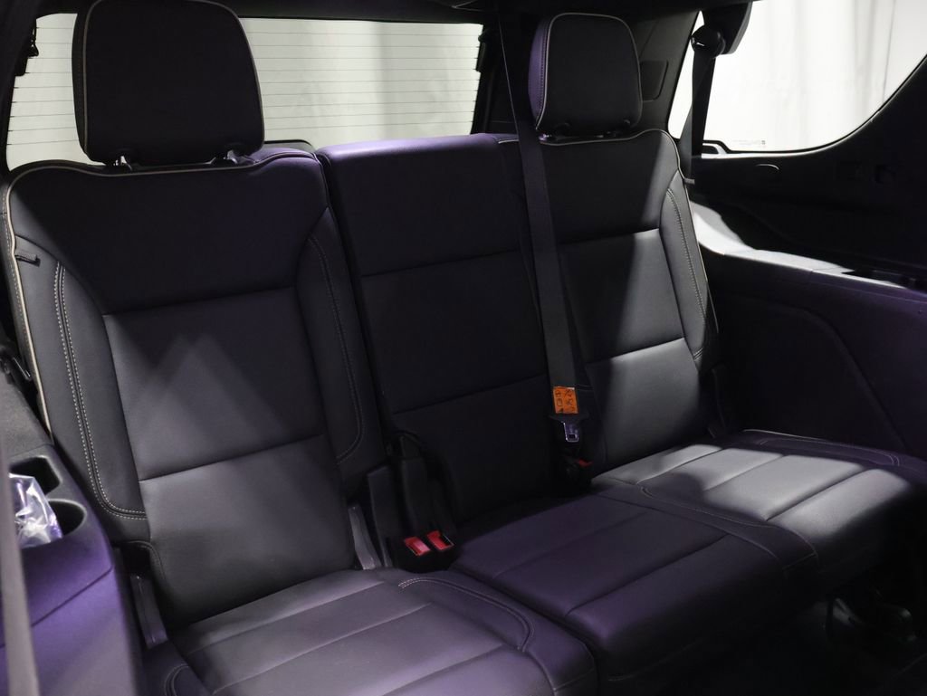 Used 2021 Chevrolet Tahoe Premier w/ Premium Package image 23