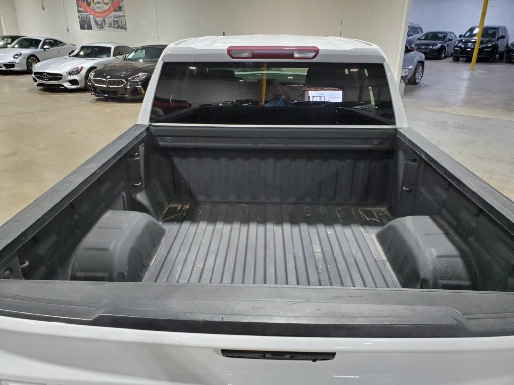 Used 2022 Chevrolet Silverado 1500 LT w/ Z71 Off-Road Package AWD/4WD image 46