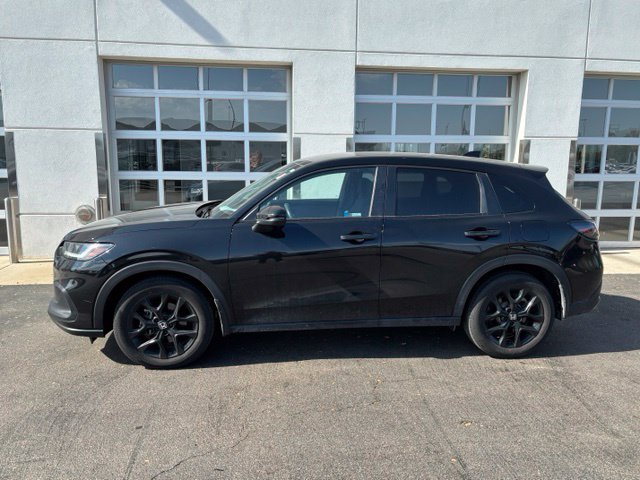 Certified 2024 Honda HR-V Sport image 3