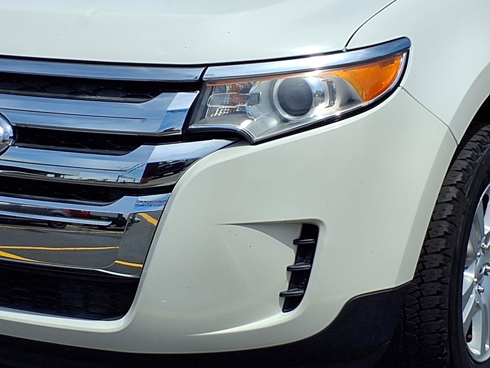 Used 2013 Ford Edge SE FWD image 24