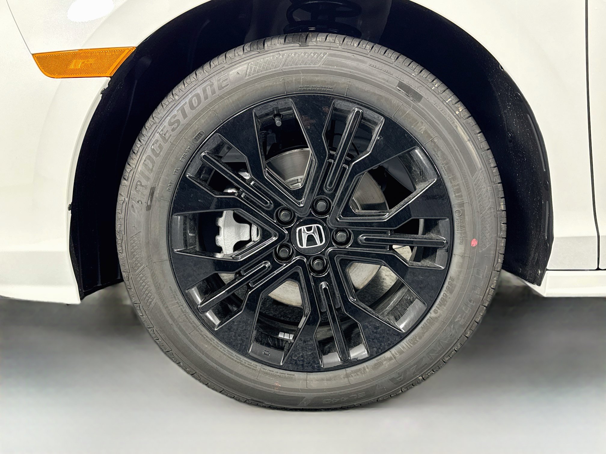 New 2026 Honda Odyssey Sport-L image 32