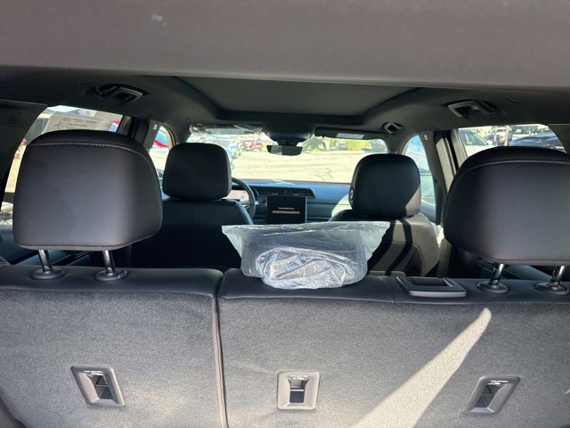 New 2026 GMC Terrain AT4 w/ Convenience Package III image 30