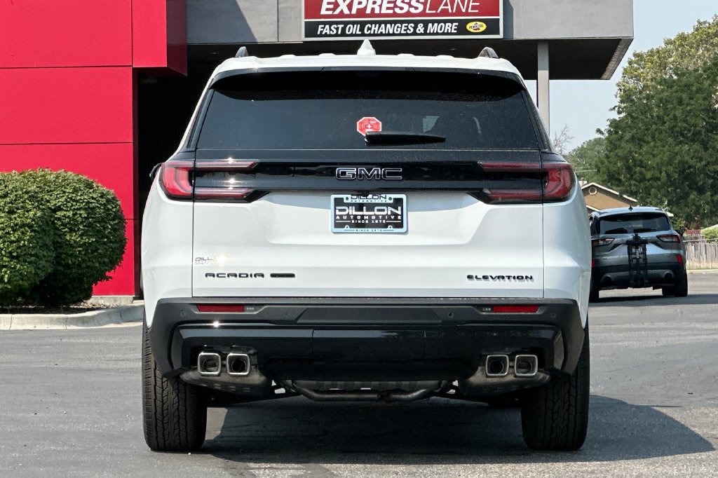 New 2026 GMC Acadia Elevation w/ Super Cruise Package AWD/4WD image 8