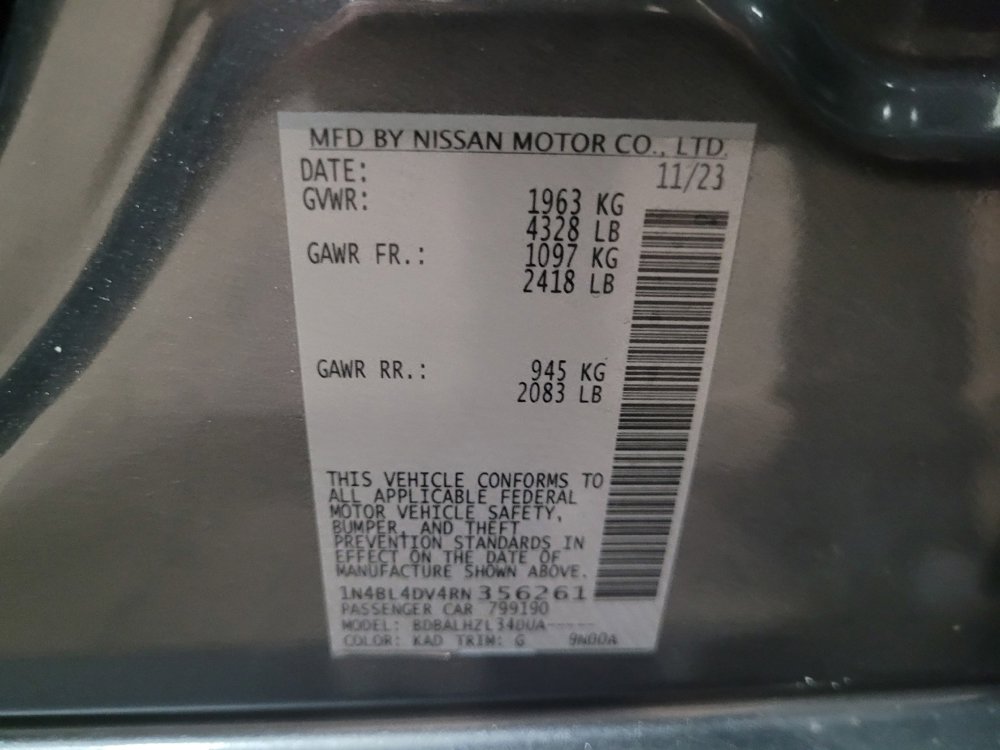 Used 2024 Nissan Altima 2.5 SV image 33