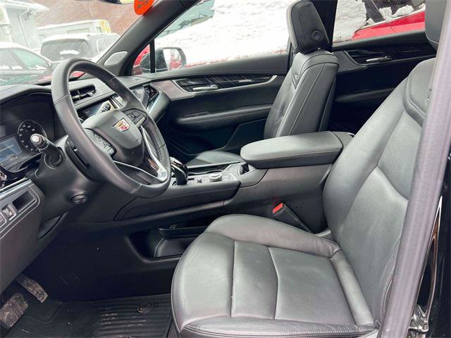 Used 2024 Cadillac XT6 Premium Luxury image 12