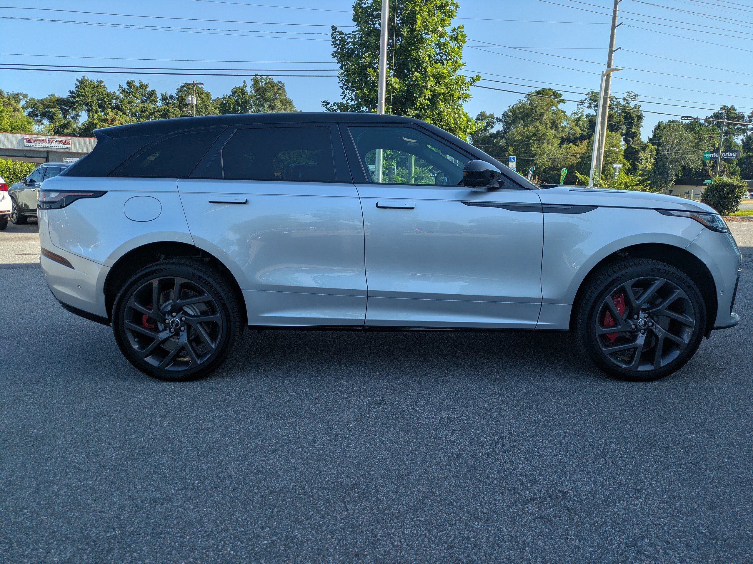 Used 2020 Land Rover Range Rover Velar SV Autobiography Dynamic AWD/4WD image 3