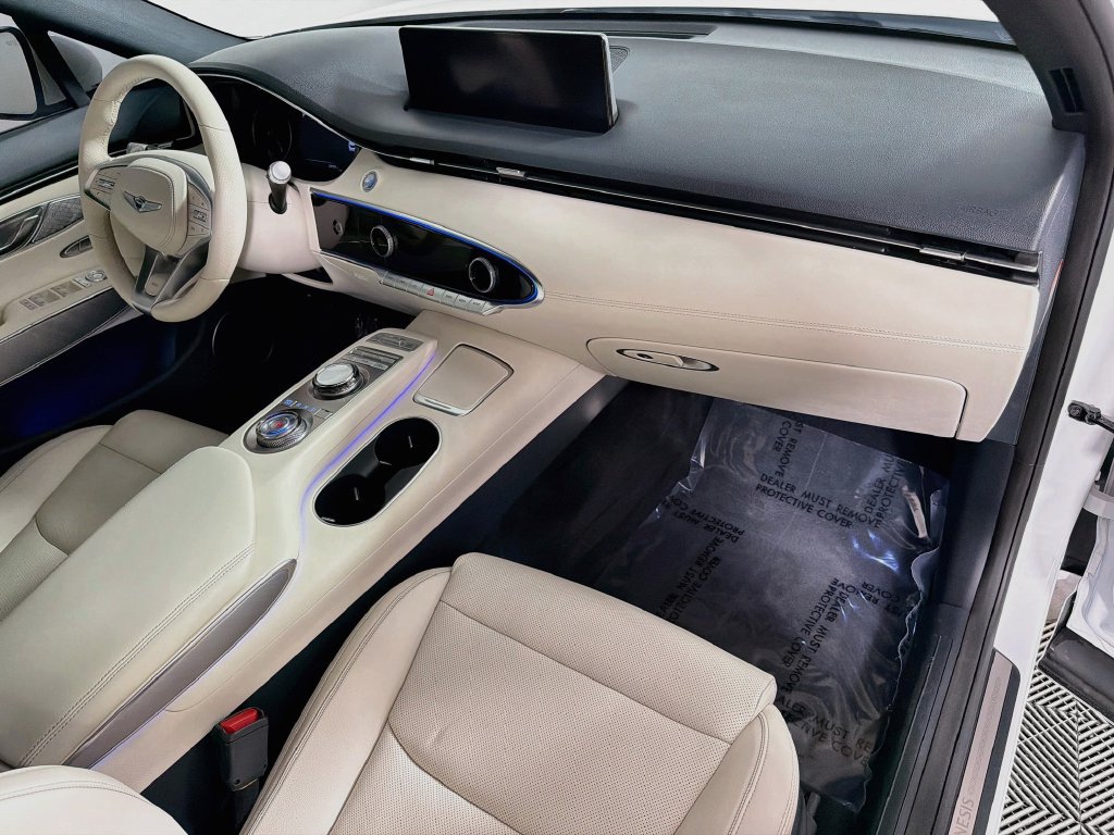 Used 2024 Genesis Electrified GV70 AWD/4WD image 30
