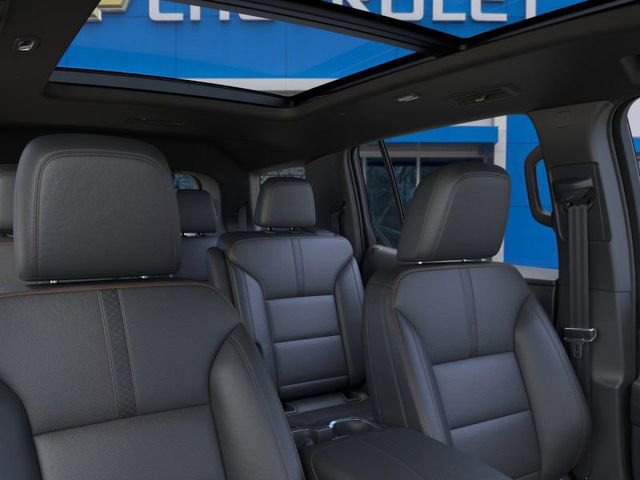 New 2026 Chevrolet Traverse High Country w/ LPO, Floor Liner Package AWD/4WD image 24