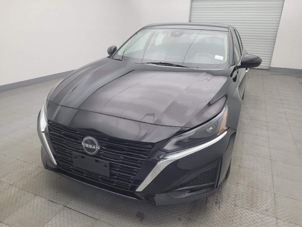 Used 2023 Nissan Altima 2.5 SV image 15