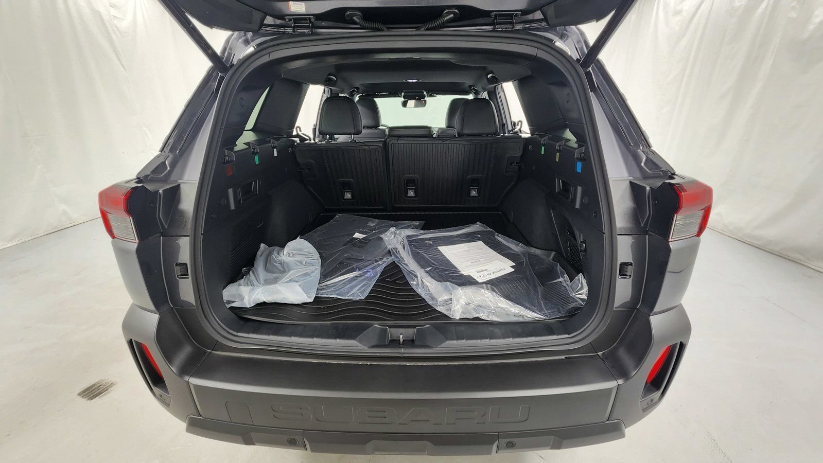 New 2026 Subaru Outback Limited AWD/4WD image 15