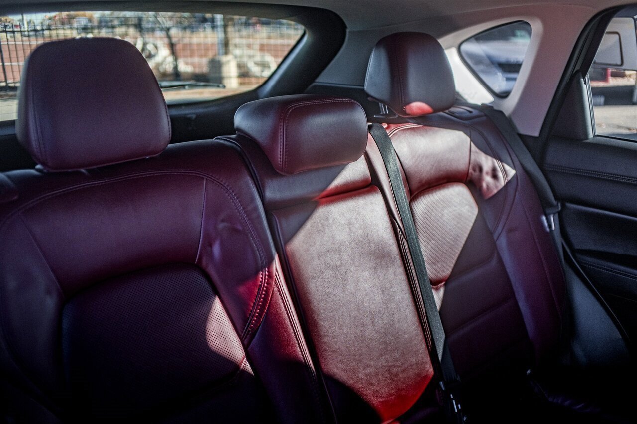 Used 2023 MAZDA CX-5 Carbon Edition image 40