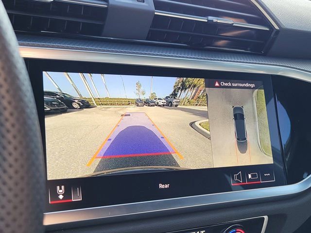 Certified 2025 Audi Q3 2.0T Premium Plus w/ Premium Plus Package image 29