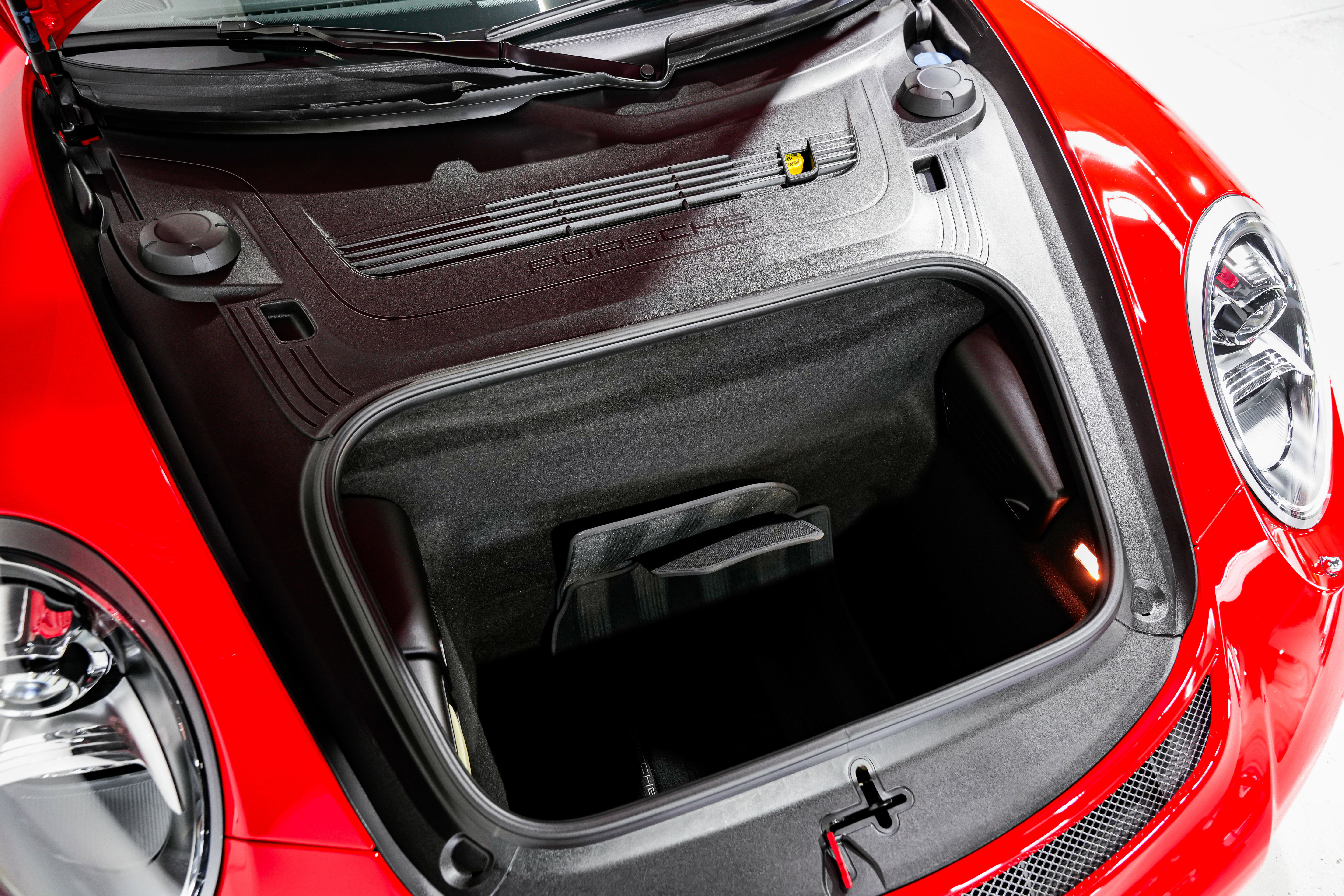 Used 2015 Porsche 911 GT3 image 39