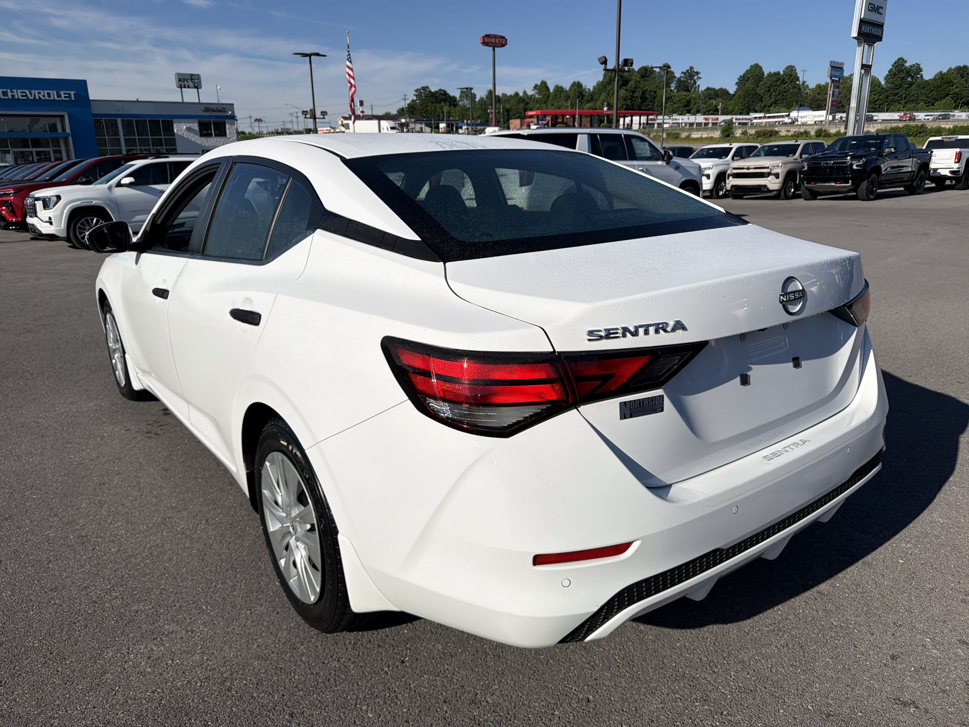 Used 2024 Nissan Sentra S FWD image 8
