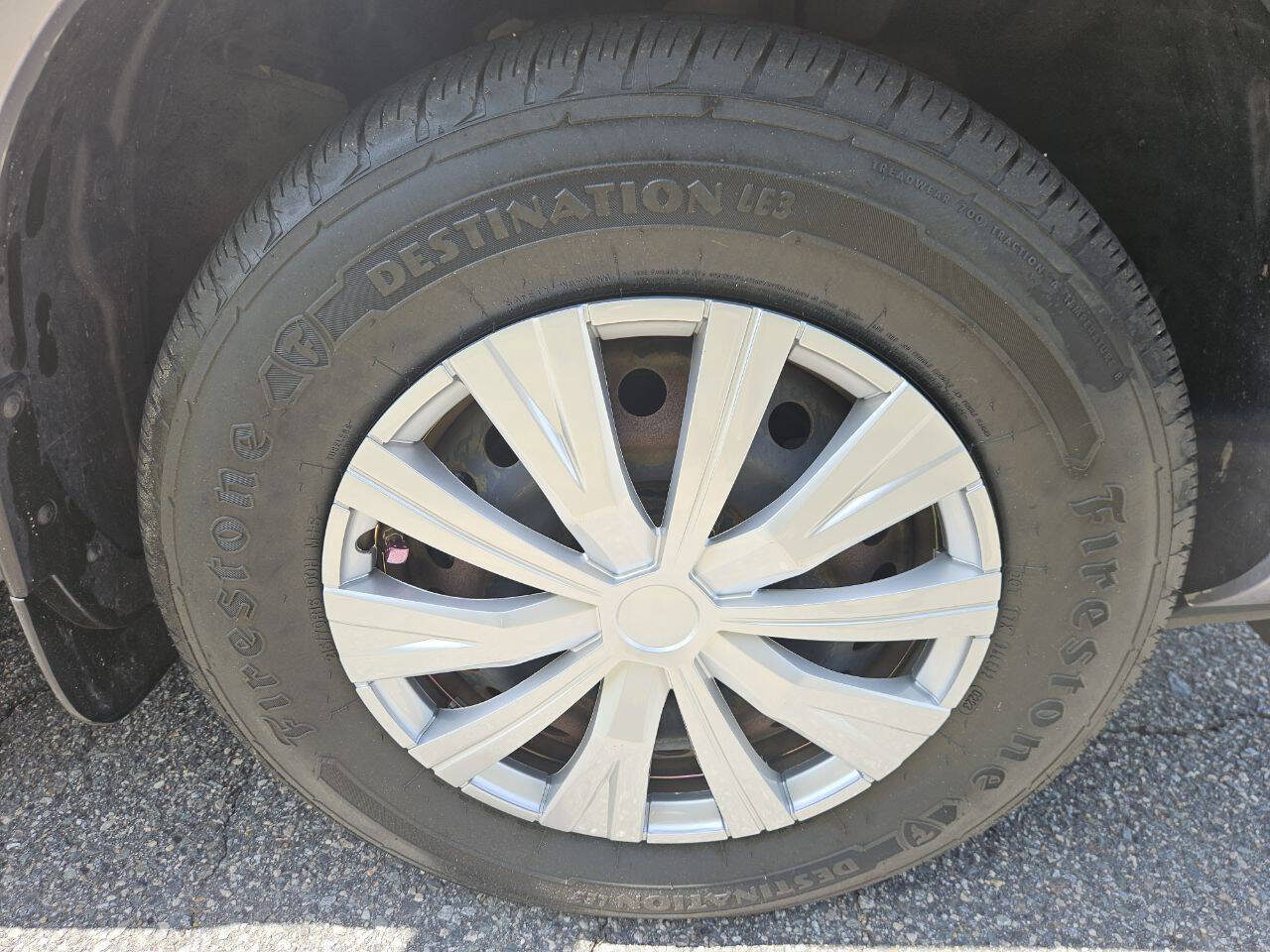 Used 2015 Nissan Rogue S w/ Convenience Package FWD image 28