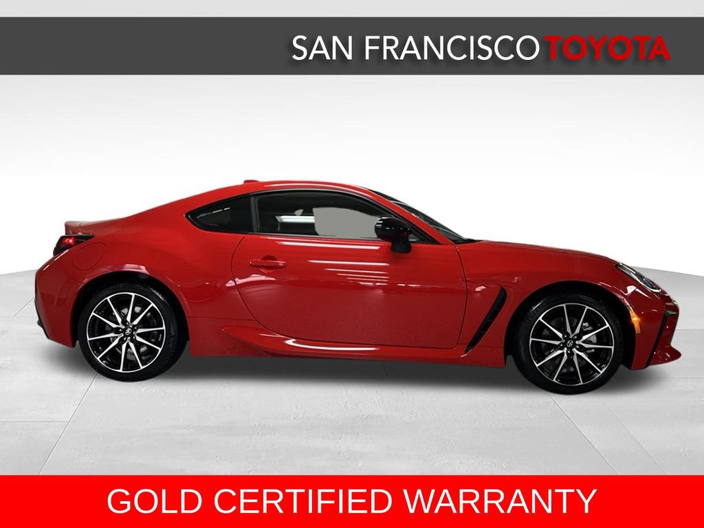 Certified 2025 Toyota GR86 w/ ALL Weather Mat Package (TMS) RWD image 6