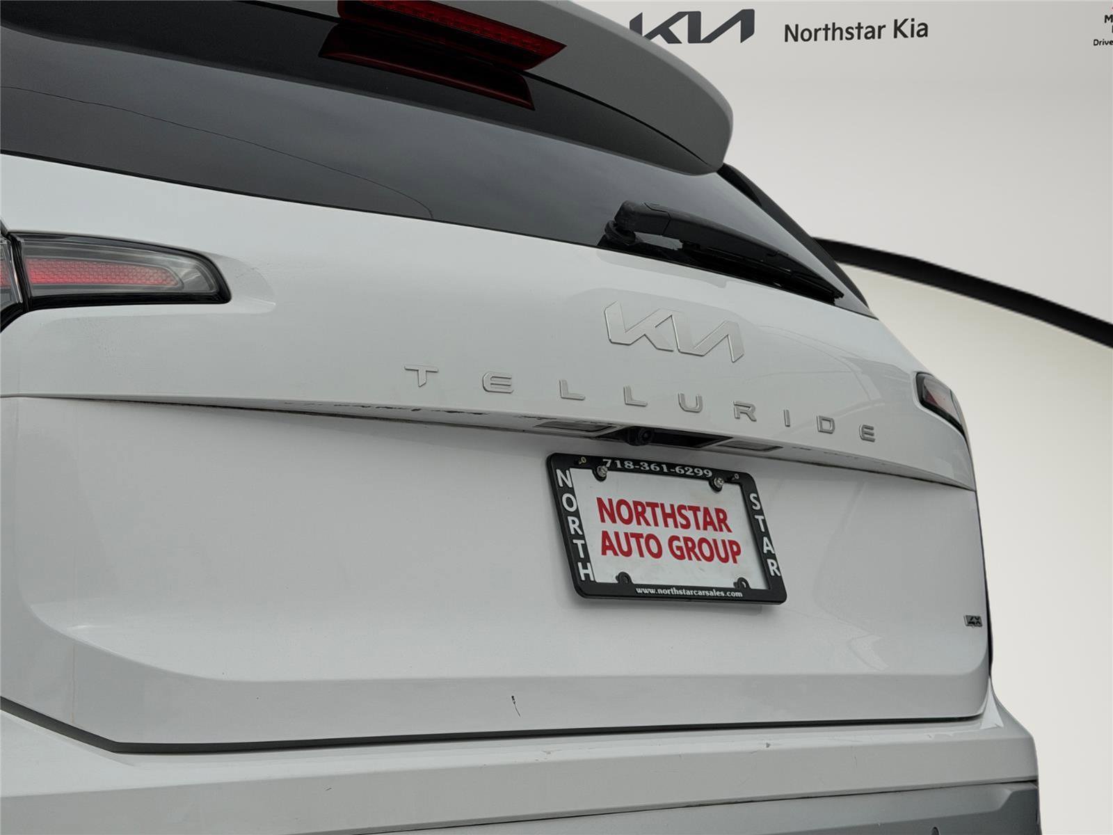 Used 2023 Kia Telluride SX image 30