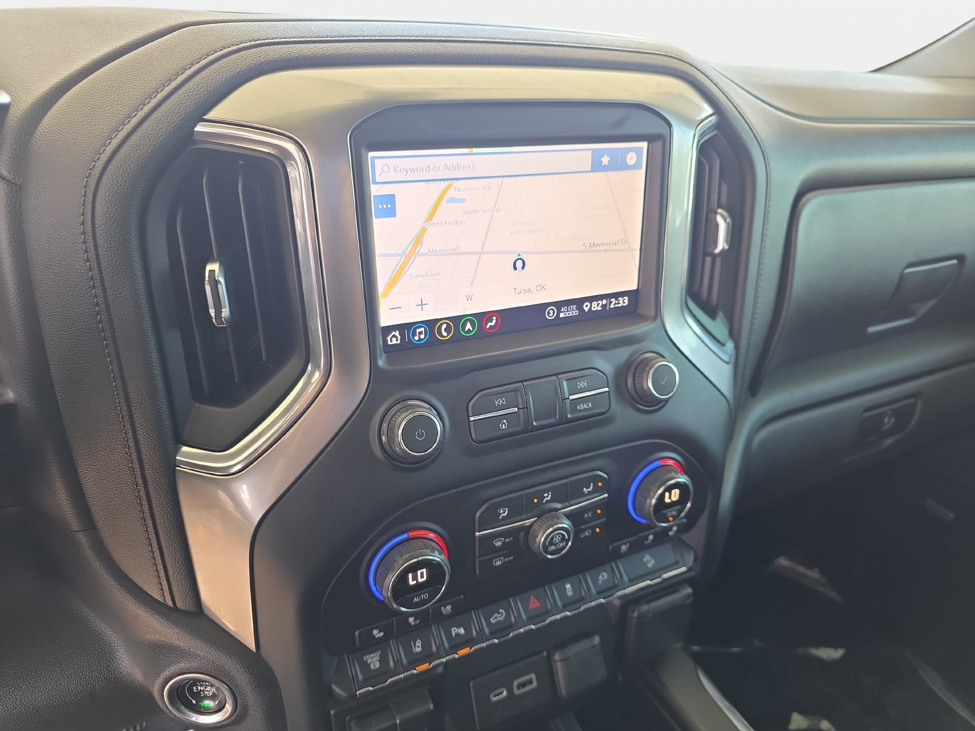 Used 2020 Chevrolet Silverado 2500 LTZ w/ LTZ Premium Package AWD/4WD image 22