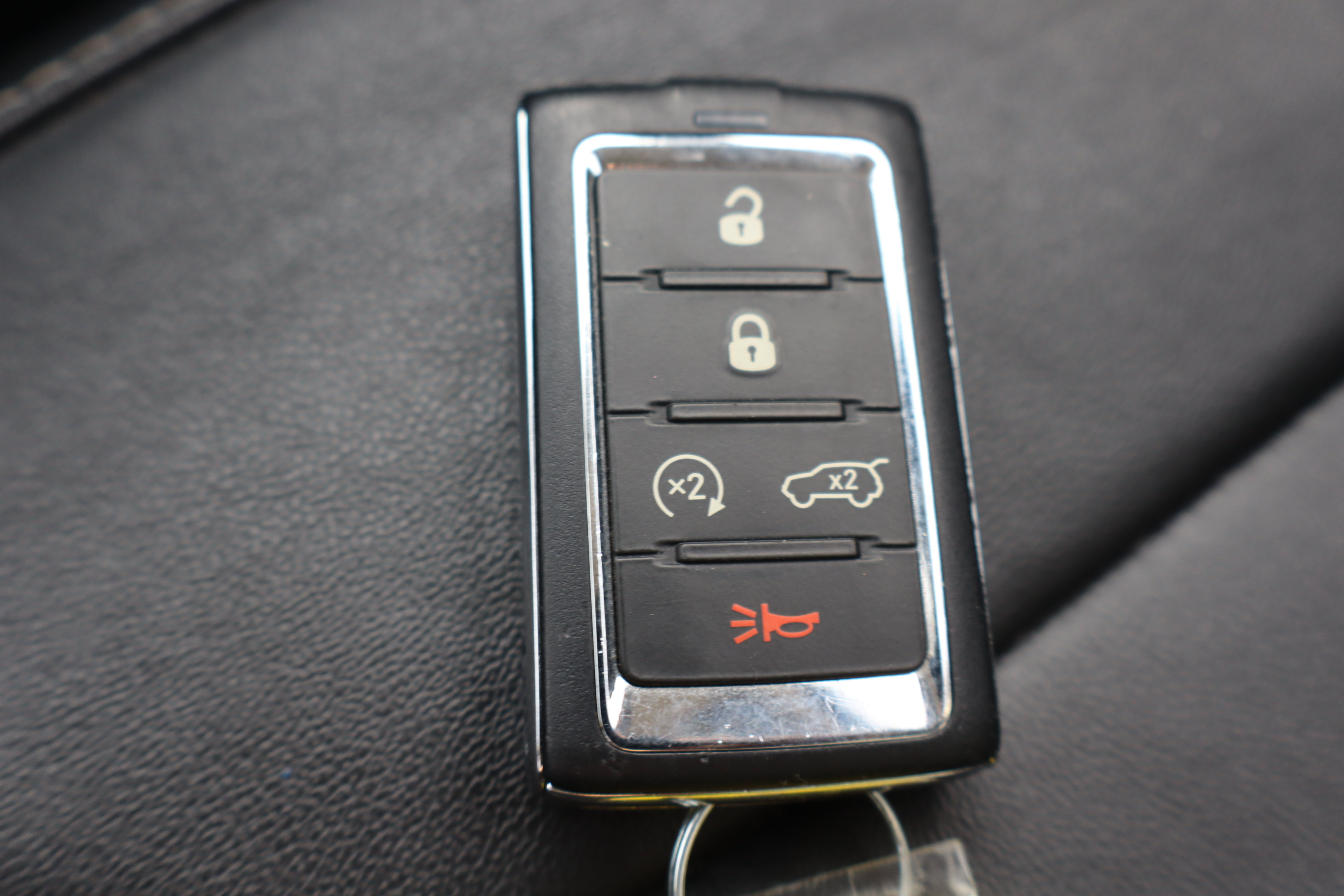 Used 2021 Jeep Grand Cherokee L Limited AWD/4WD image 36