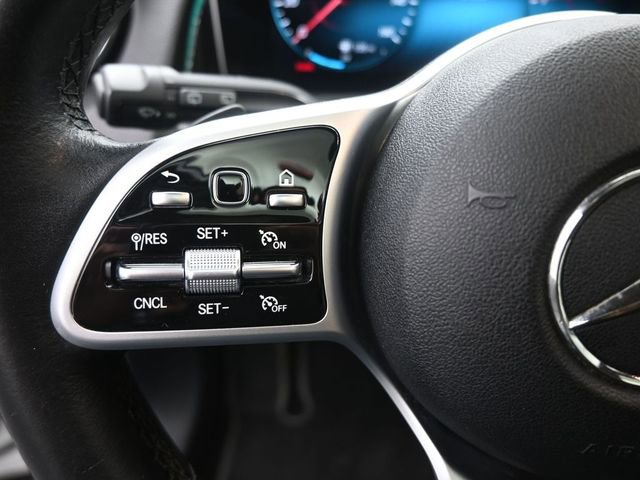 Used 2020 Mercedes-Benz GLB 250 image 23
