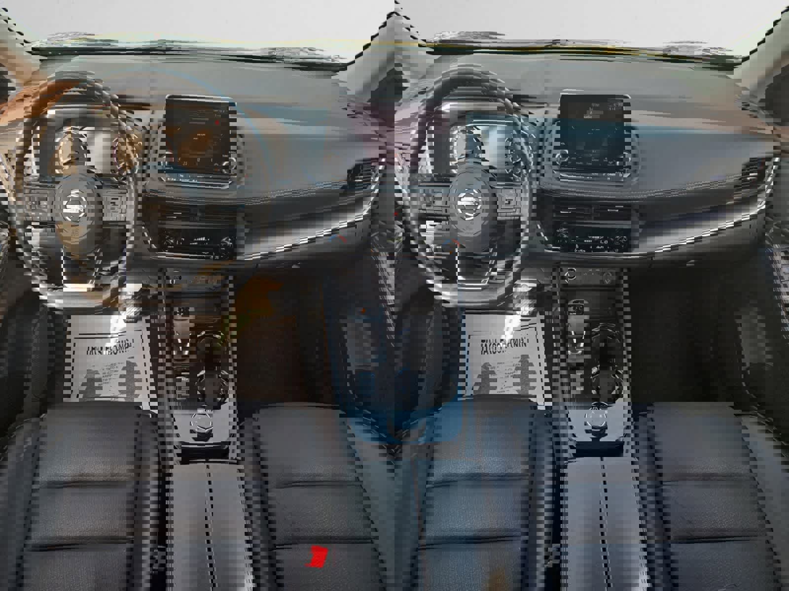 Used 2023 Nissan Rogue SV w/ SV Premium B Package image 10