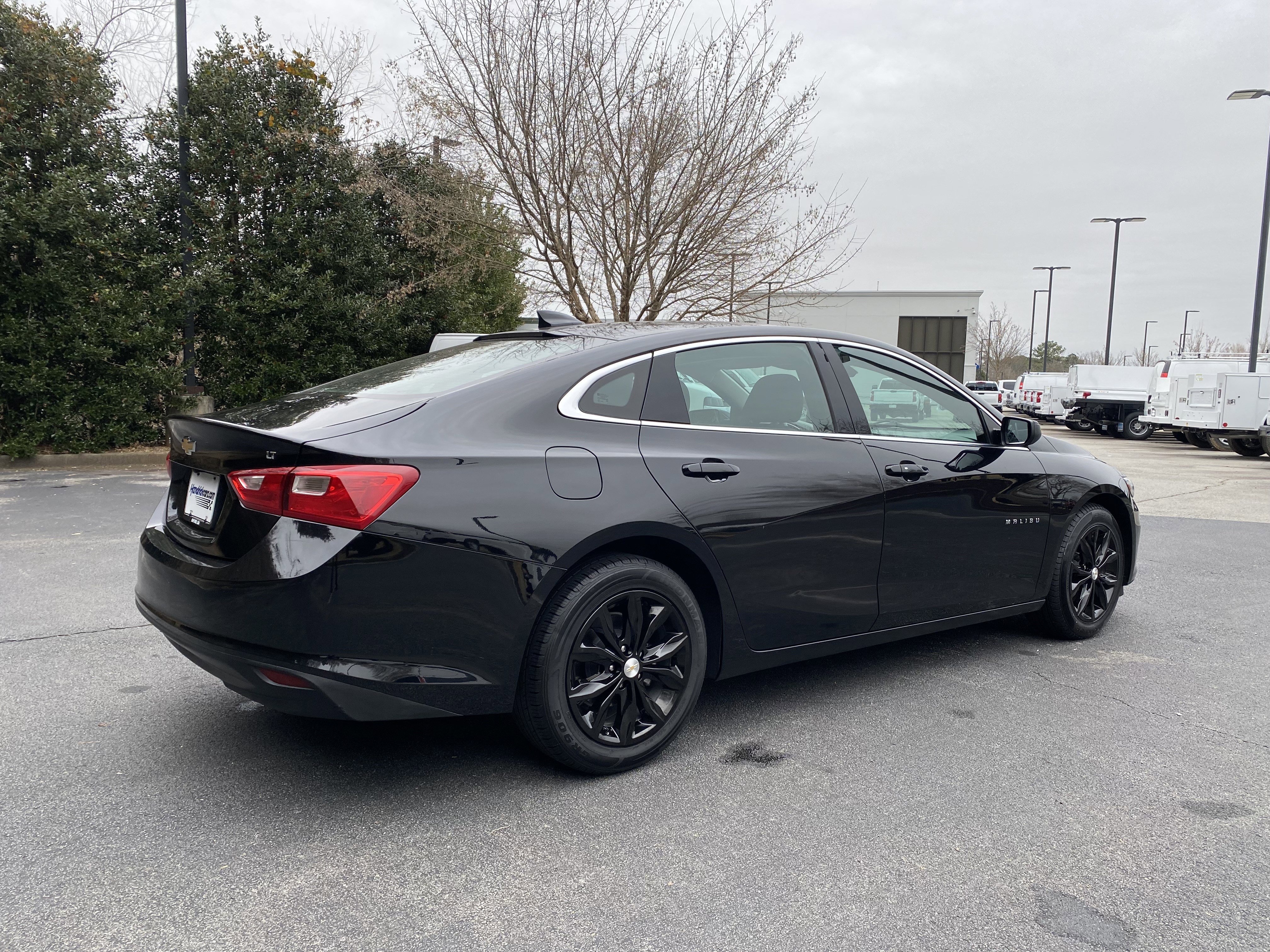 Used 2023 Chevrolet Malibu LT image 9