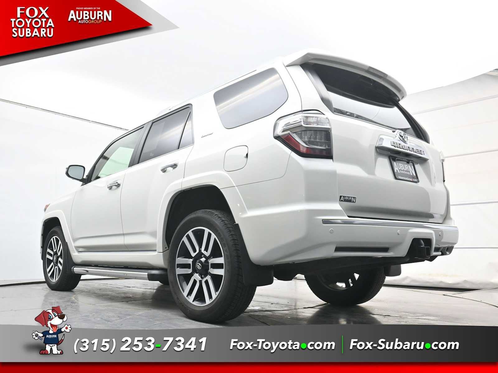 Used 2023 Toyota 4Runner Limited AWD/4WD image 17