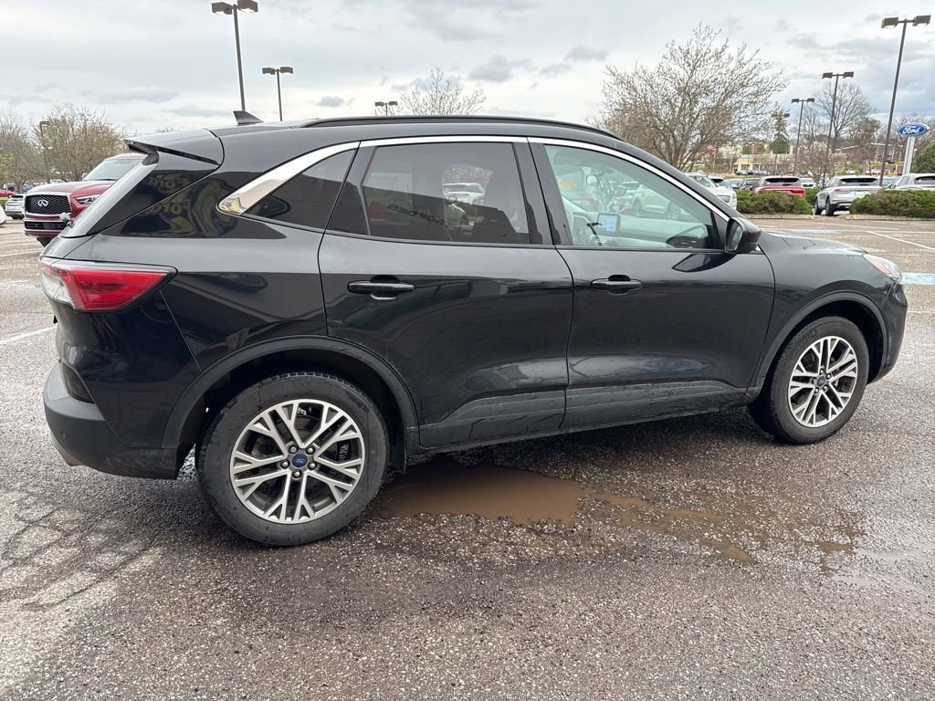 Used 2022 Ford Escape SEL image 8