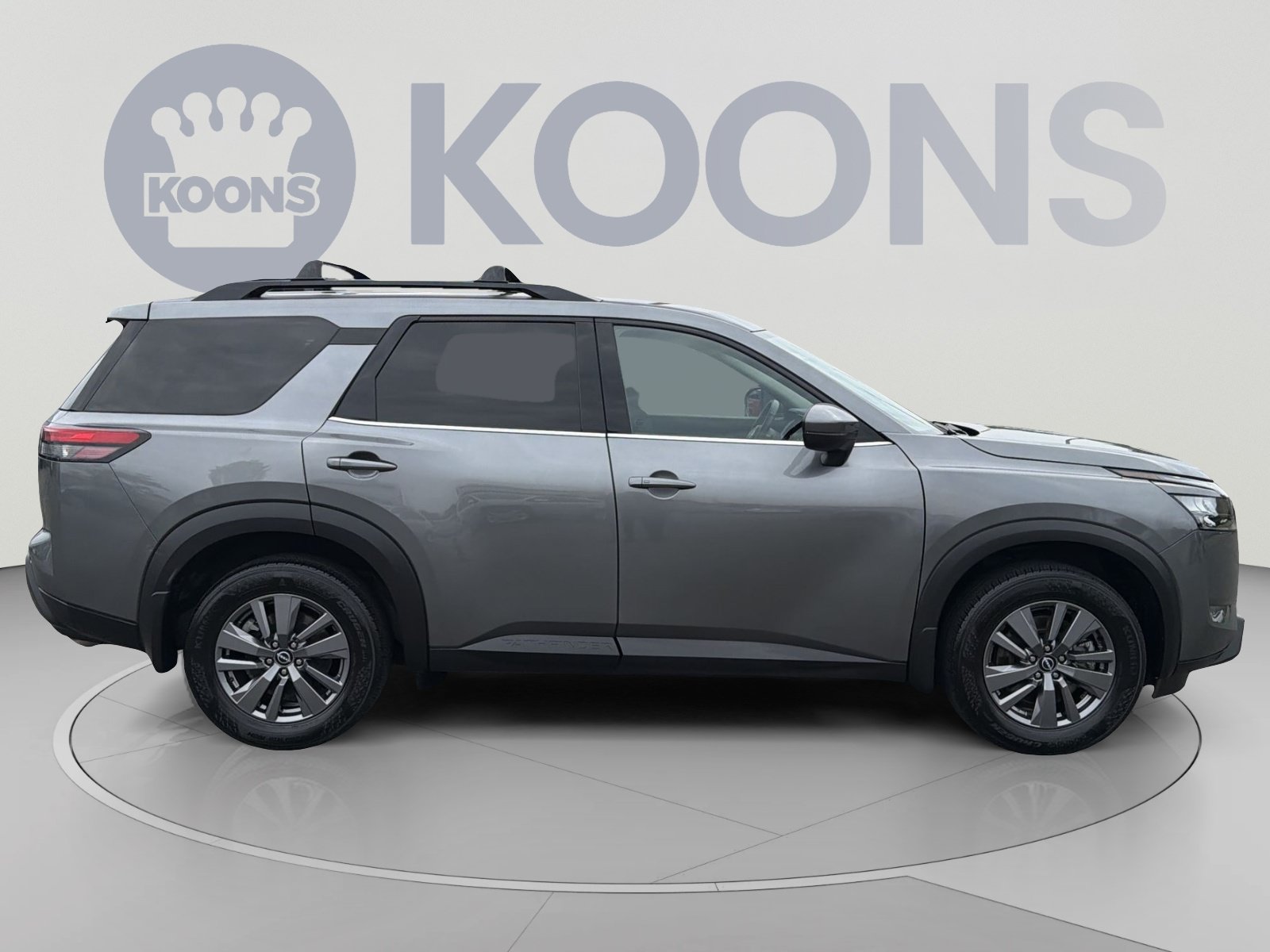 Used 2025 Nissan Pathfinder SV w/ SV Premium Package AWD/4WD image 8