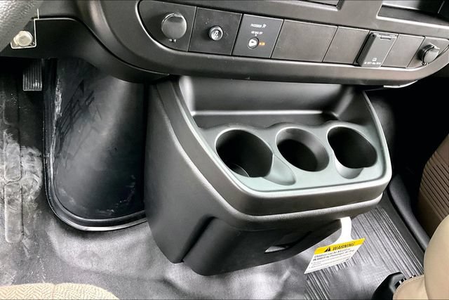 New 2026 GMC Savana 2500 w/ Driver Convenience Package RWD image 8