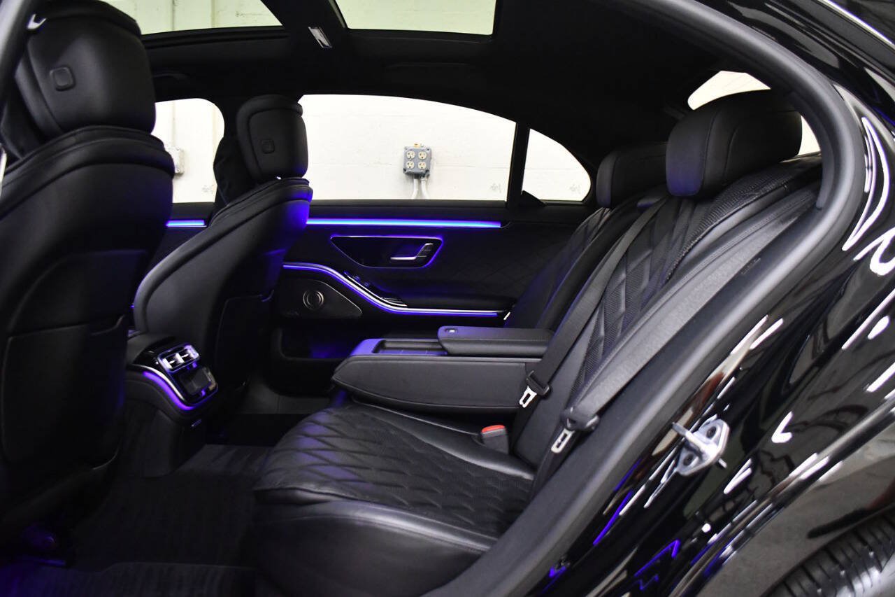 Used 2022 Mercedes-Benz S 580 4MATIC Sedan image 15