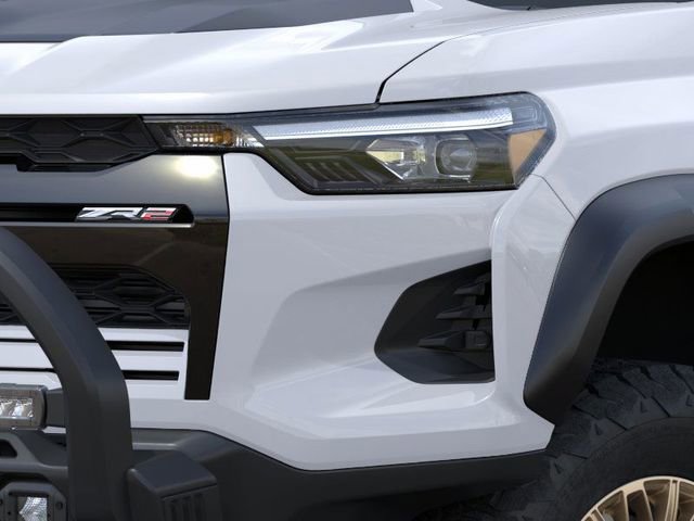 New 2025 Chevrolet Colorado ZR2 w/ Off-Road Front Bumper Package image 10