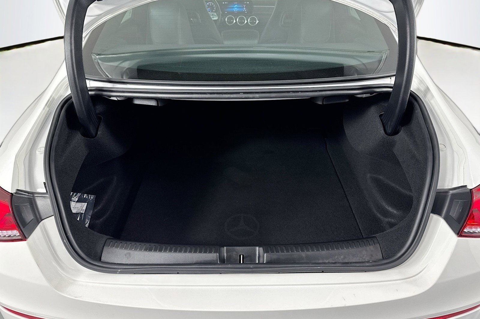 Certified 2022 Mercedes-Benz CLA 250 image 23