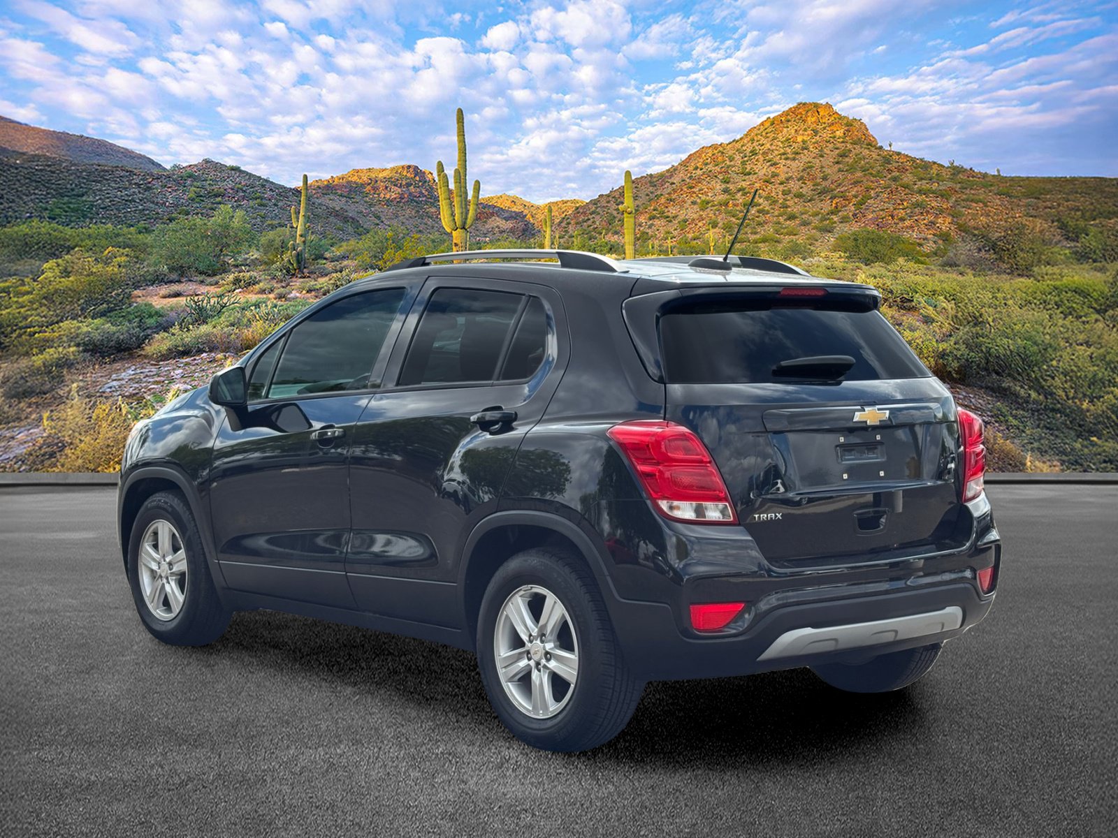 Used 2022 Chevrolet Trax LT w/ LT Convenience Package FWD image 6