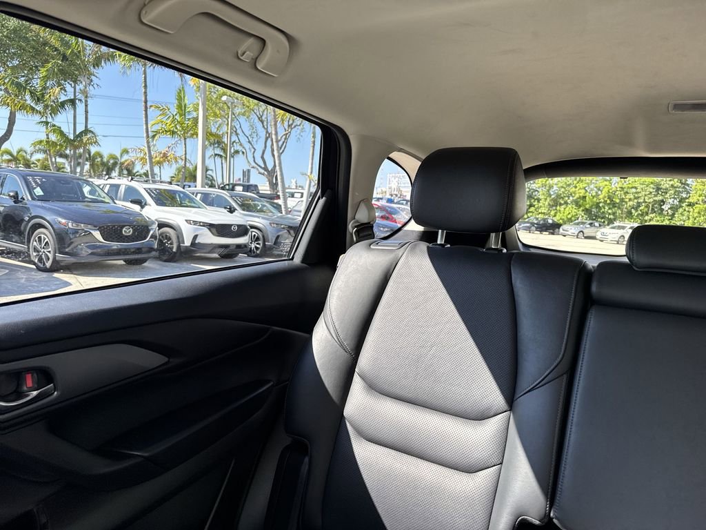 Used 2023 MAZDA CX-9 Touring Plus AWD/4WD image 17
