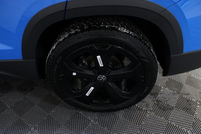 New 2026 Volkswagen Taos SE AWD/4WD image 25