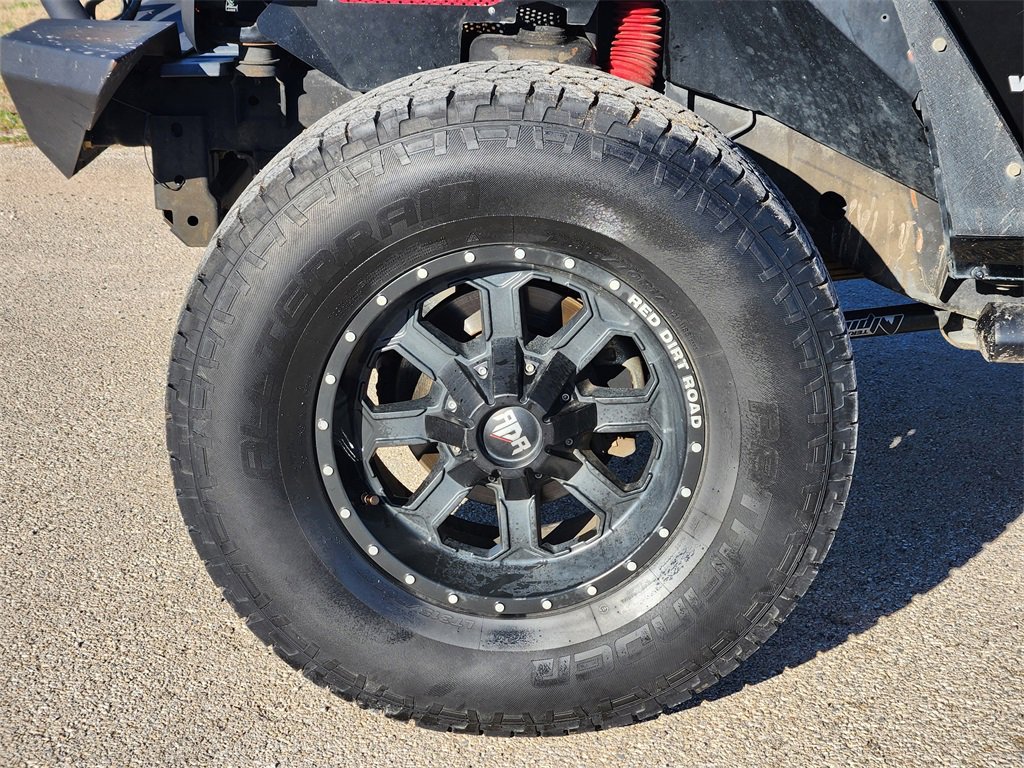 Used 2012 Jeep Wrangler Unlimited Sport image 10