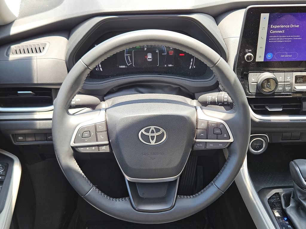 Used 2024 Toyota Grand Highlander XLE FWD image 33