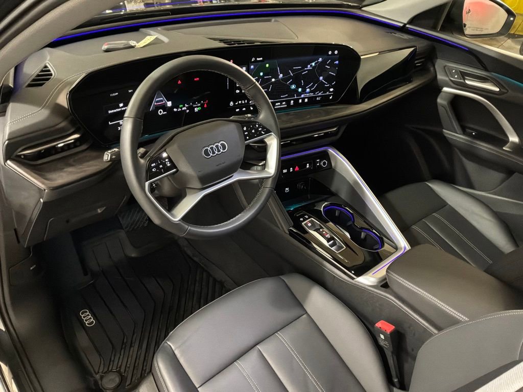 Certified 2025 Audi Q5 Premium w/ Convenience Package image 19
