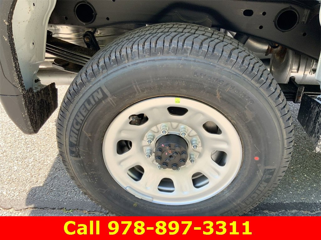 New 2025 GMC Sierra 2500 Pro w/ Snow Plow Prep/Camper Package image 31