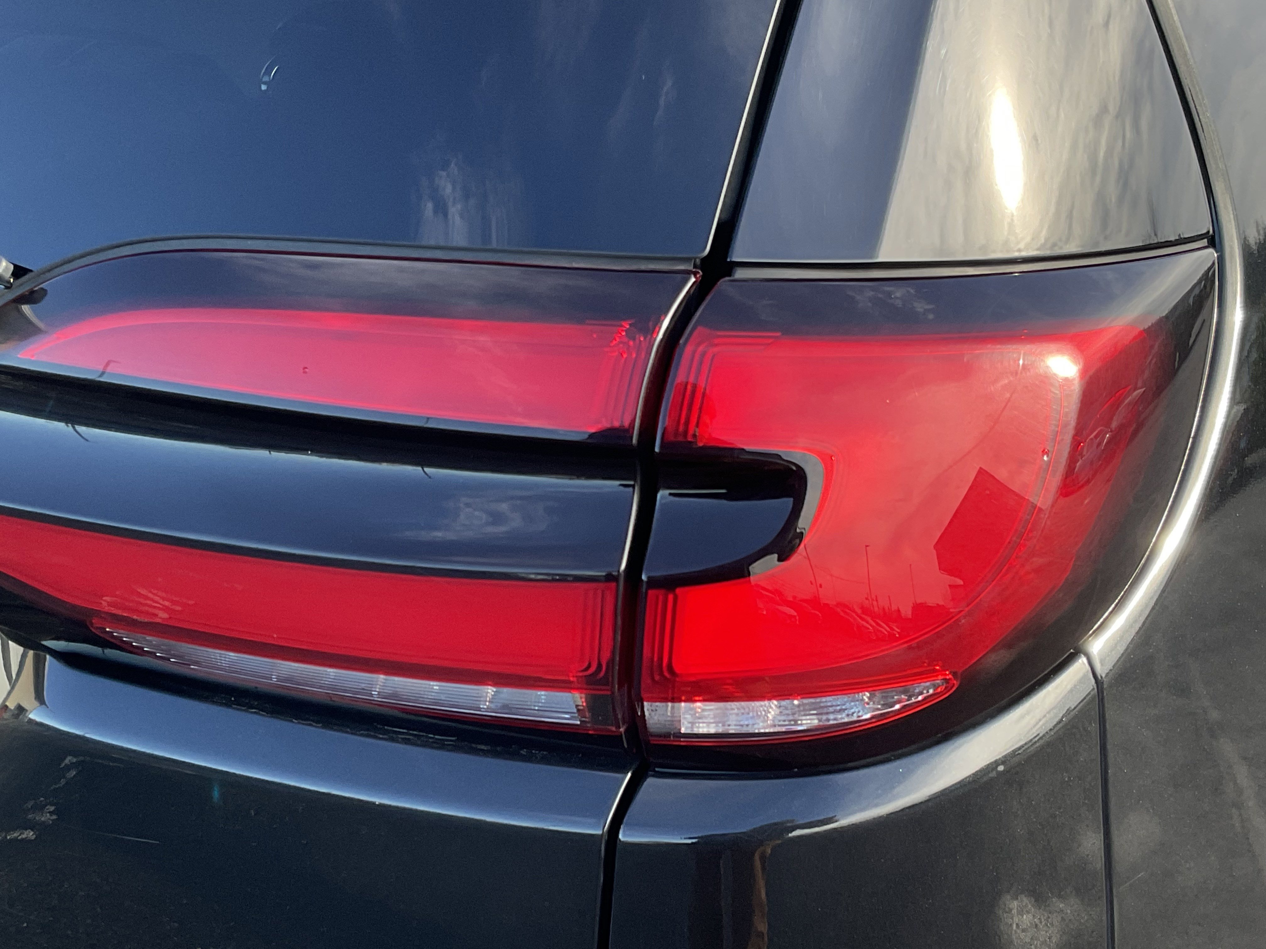 Used 2022 Chrysler Pacifica Touring-L FWD image 13